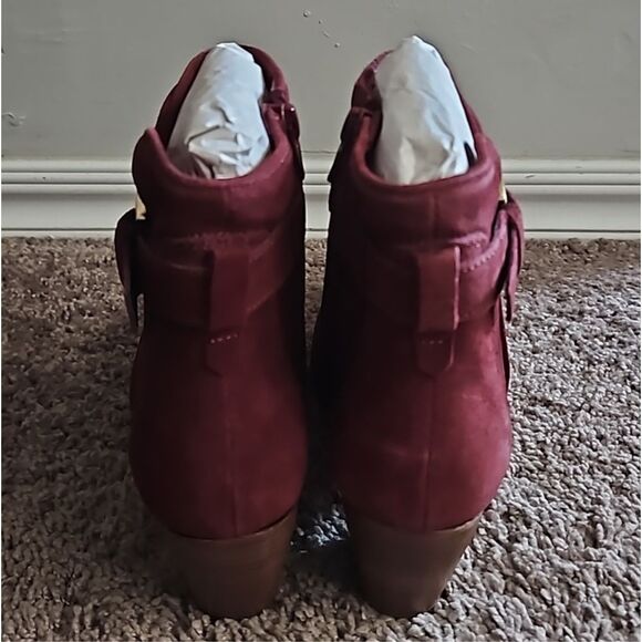 Diba Sleek Ankle Bootie in burgundy – 8.5 - Picture 4 of 9